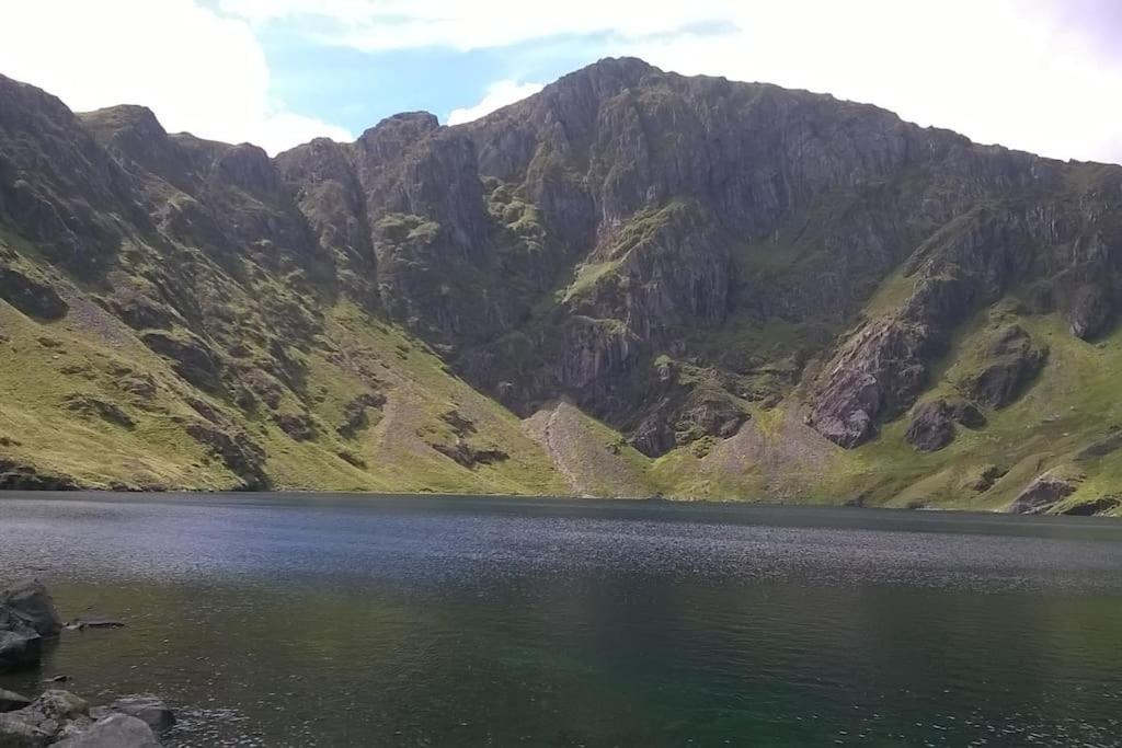 Stunning Views Of Ynyshir & Southern Snowdonia マカンスレス エクステリア 写真